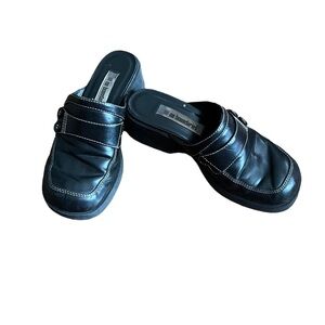 Y2K Black Platform Slip-On Clogs 6.5